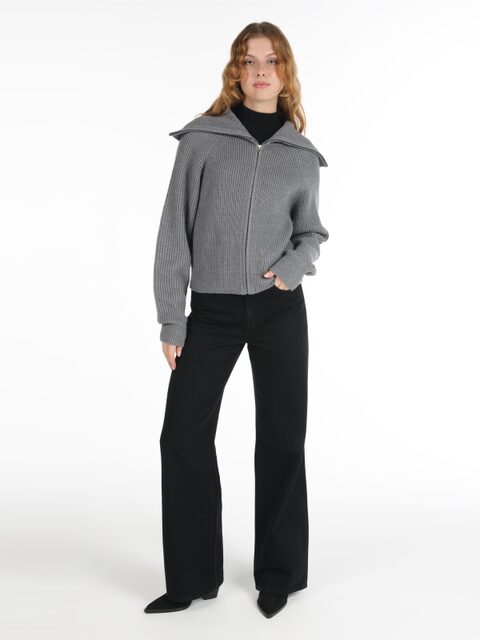 Colin's Cardigan 1065649