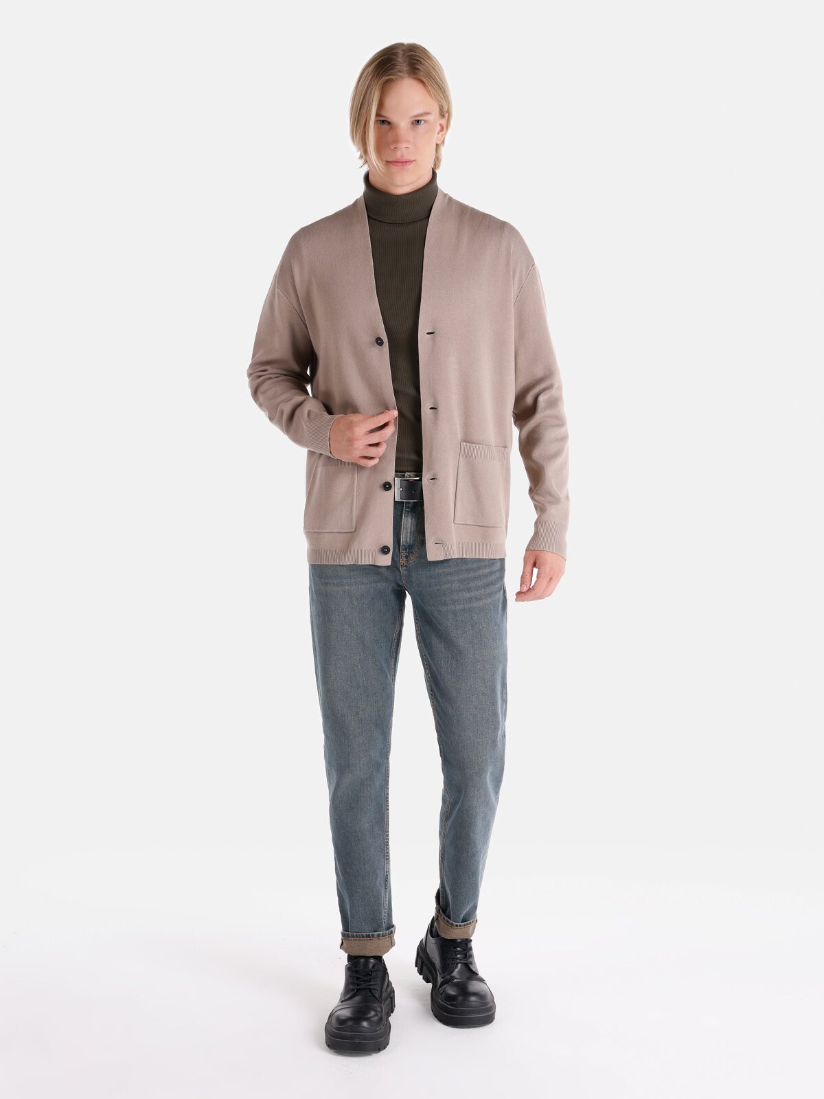 Colin's Cardigan 1065216