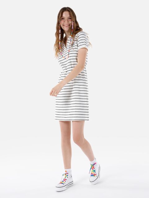 Colin's Dress 1068051