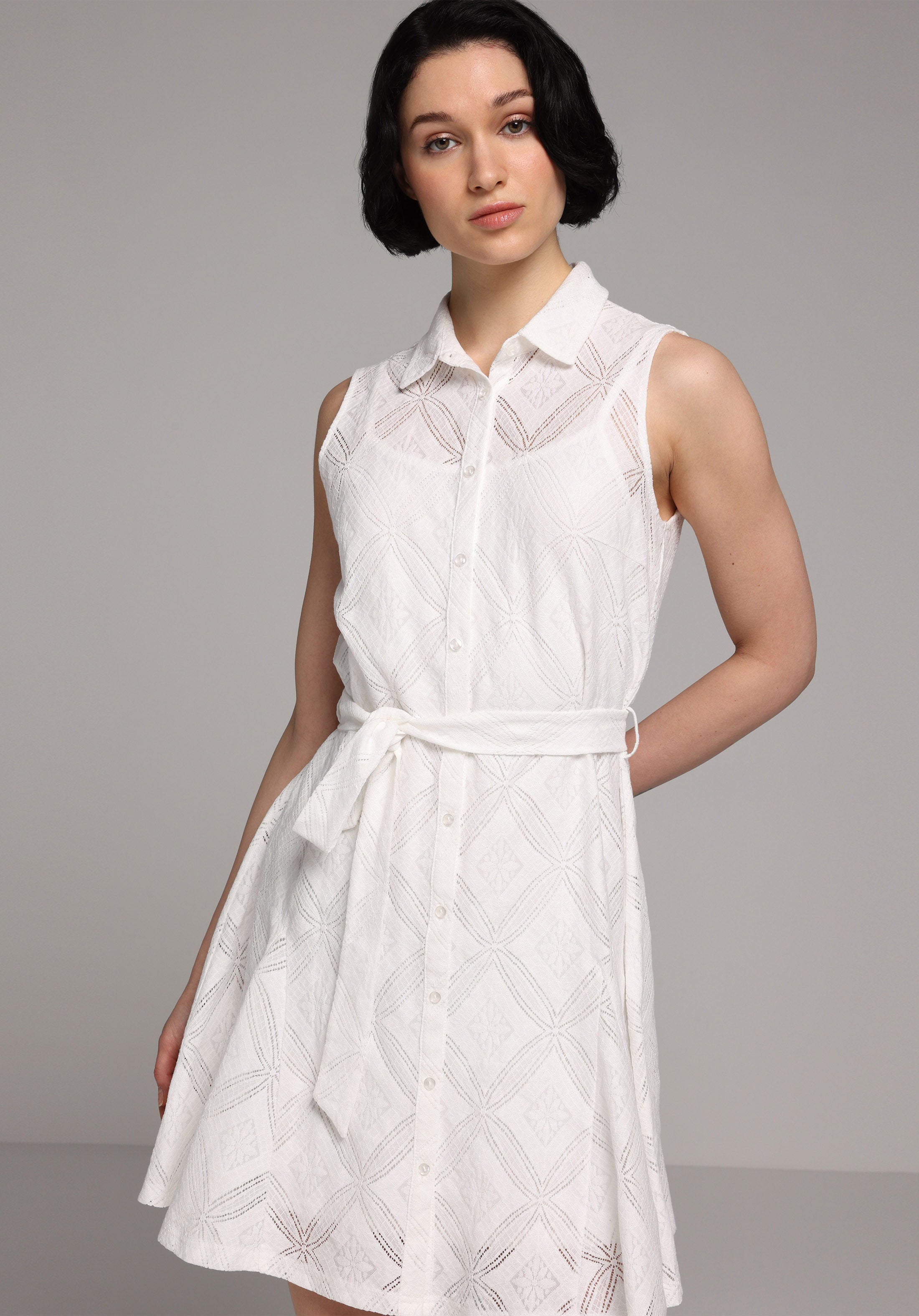Colin's Dress 1080376