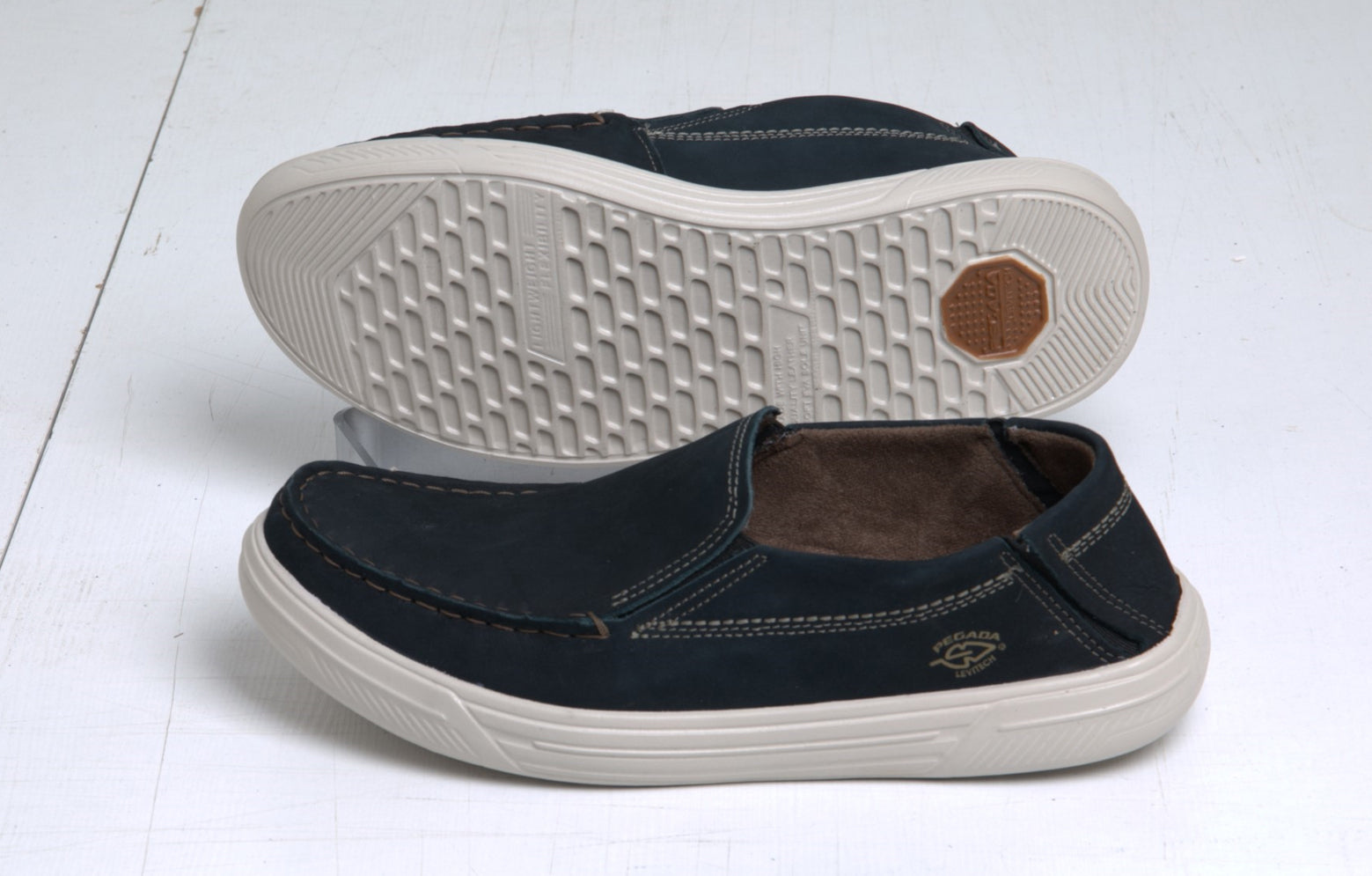 Pegada Shoes 141802
