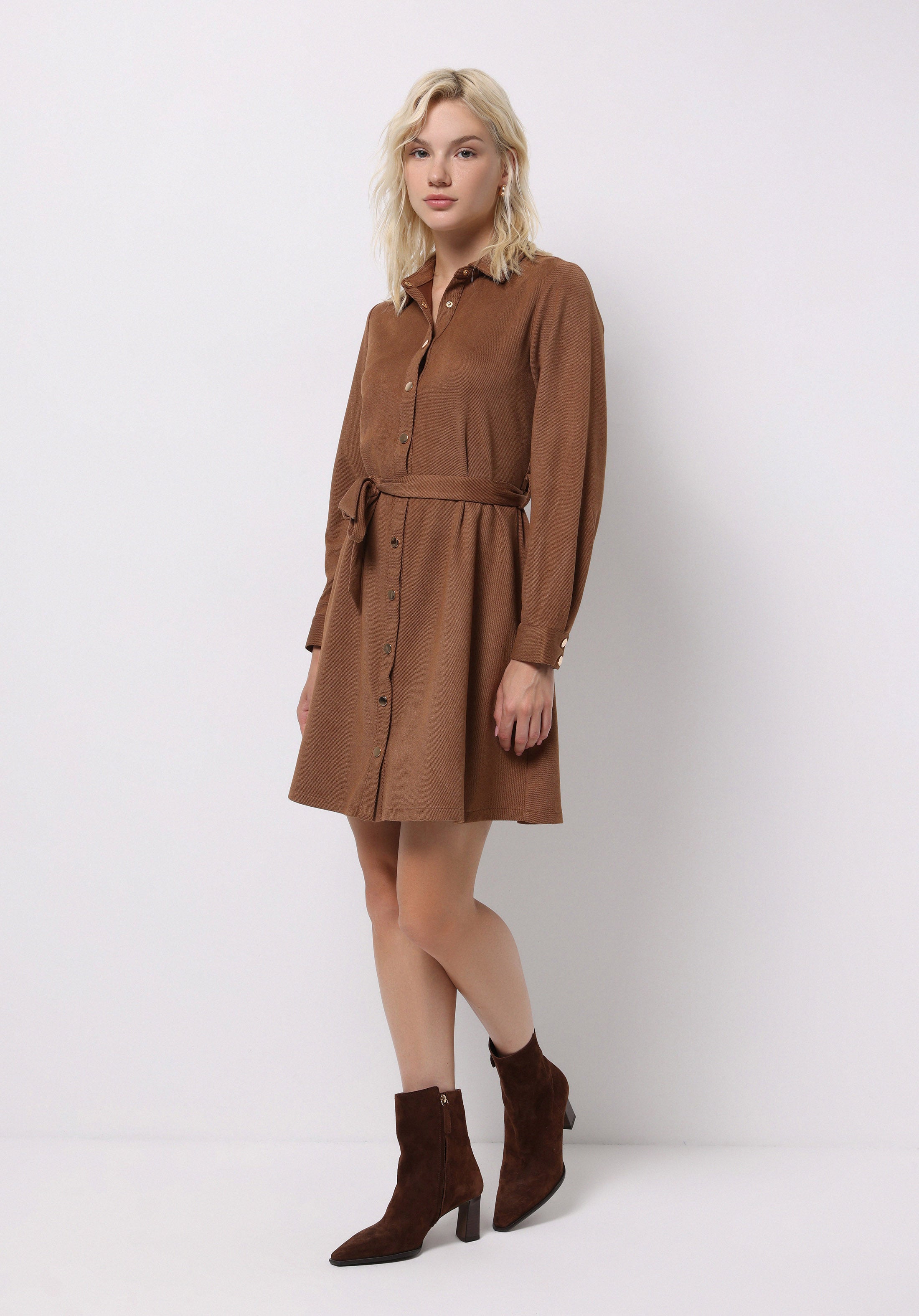 Colin's Dress 1075624