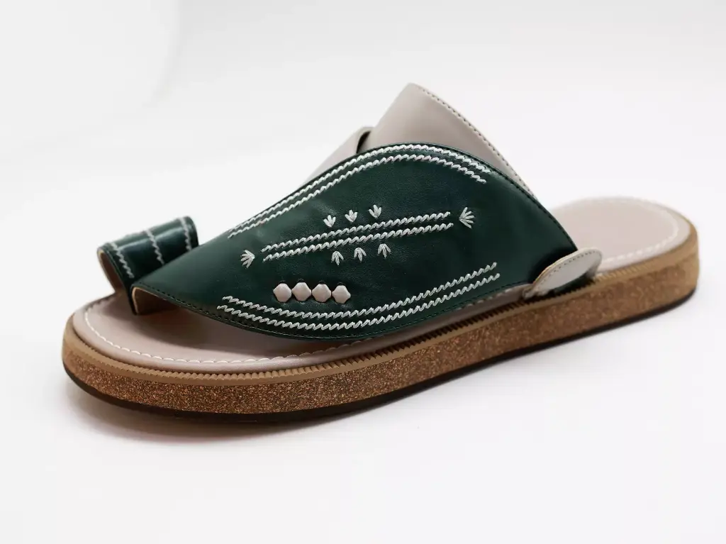 F.M Slipper 77280A