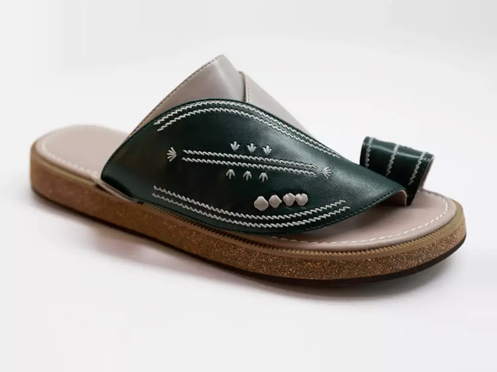 F.M Slipper 77280A