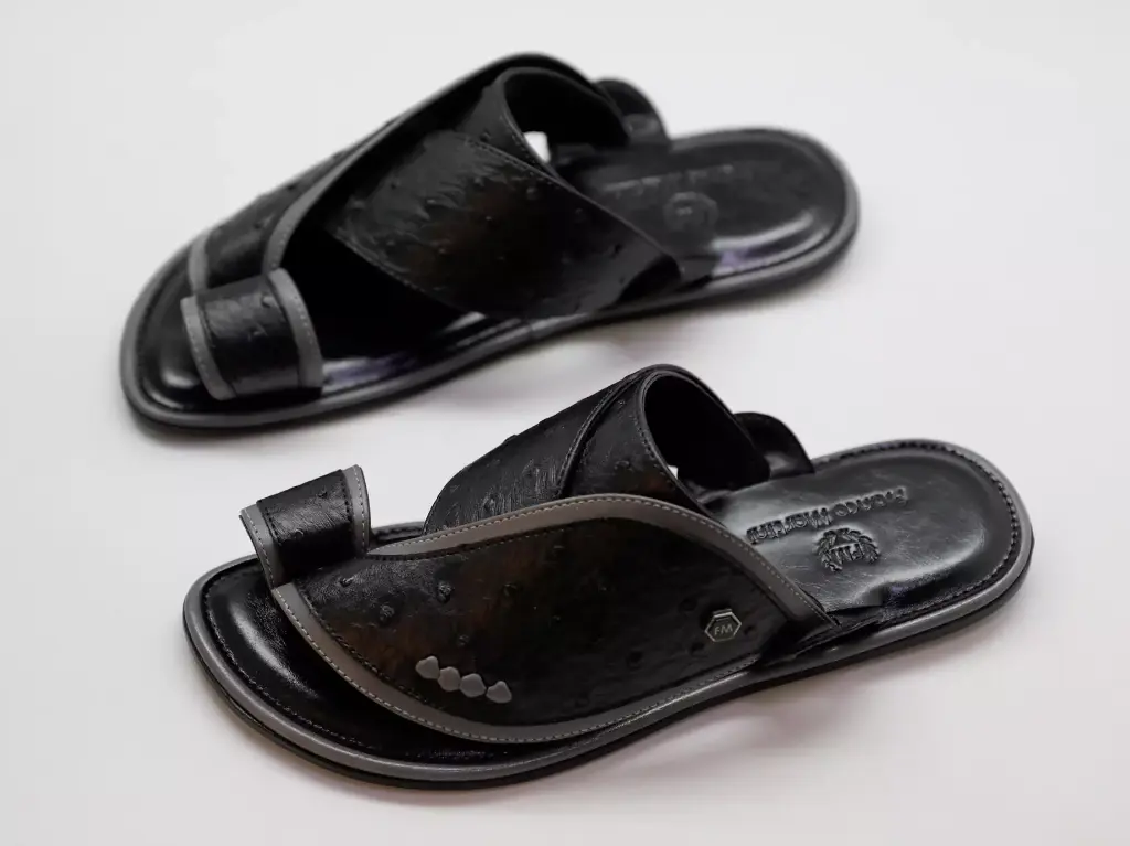F.M Slipper 570173