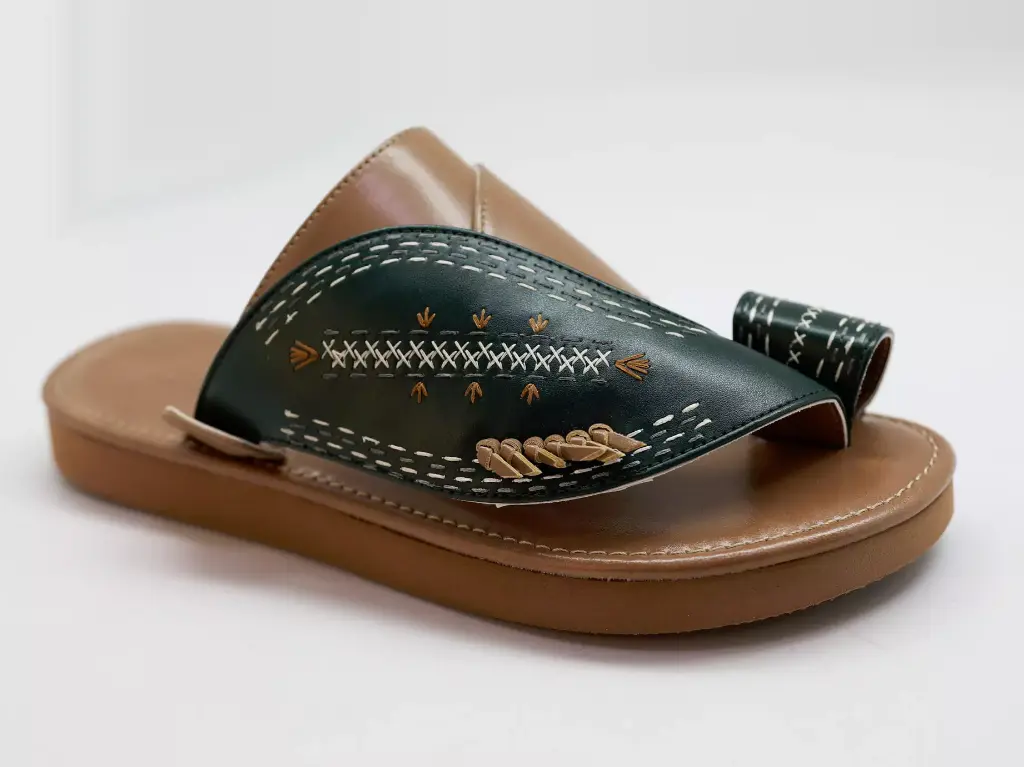 F.M Slipper 733928