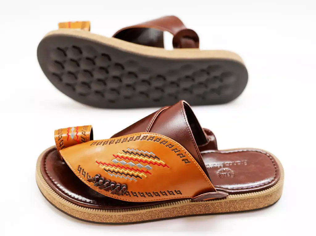 F.M Slipper 772827