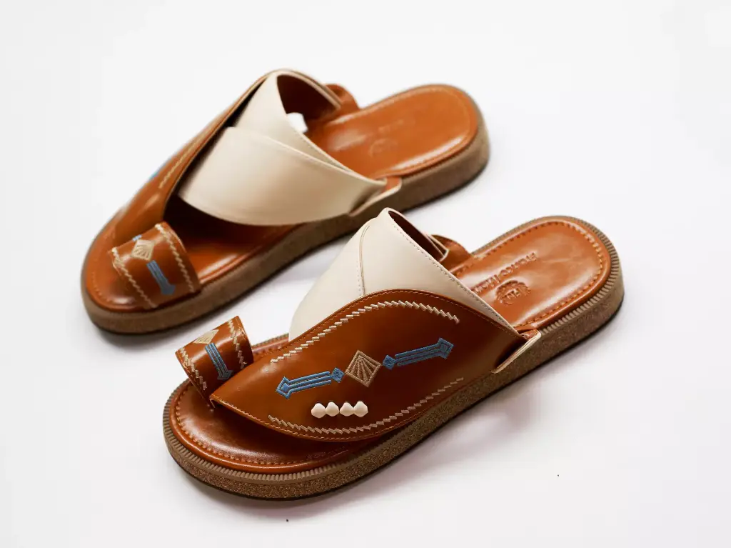 F.M Slipper 772816