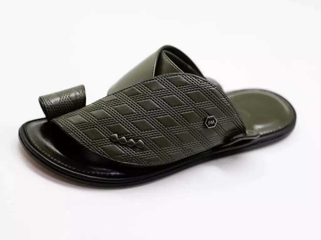 F.M. SLIPPERS 570177