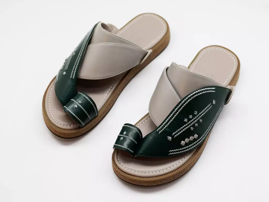 F.M. SLIPPERS 77280A